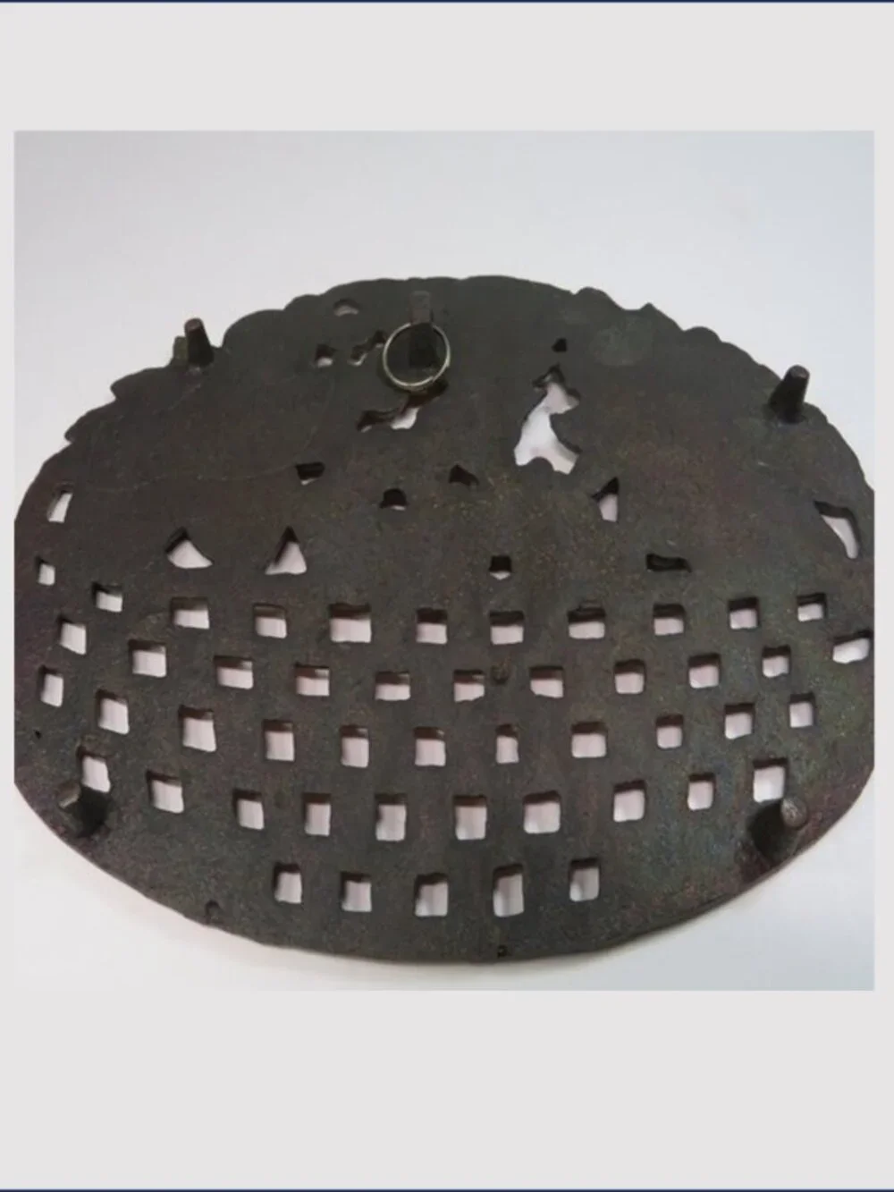 Vintage 1983 Old Dutch Design Copper Plated Cast Iron Flower Basket Trivet 8x6